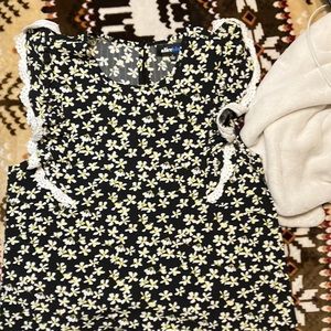 Alice blue Daisy shirt